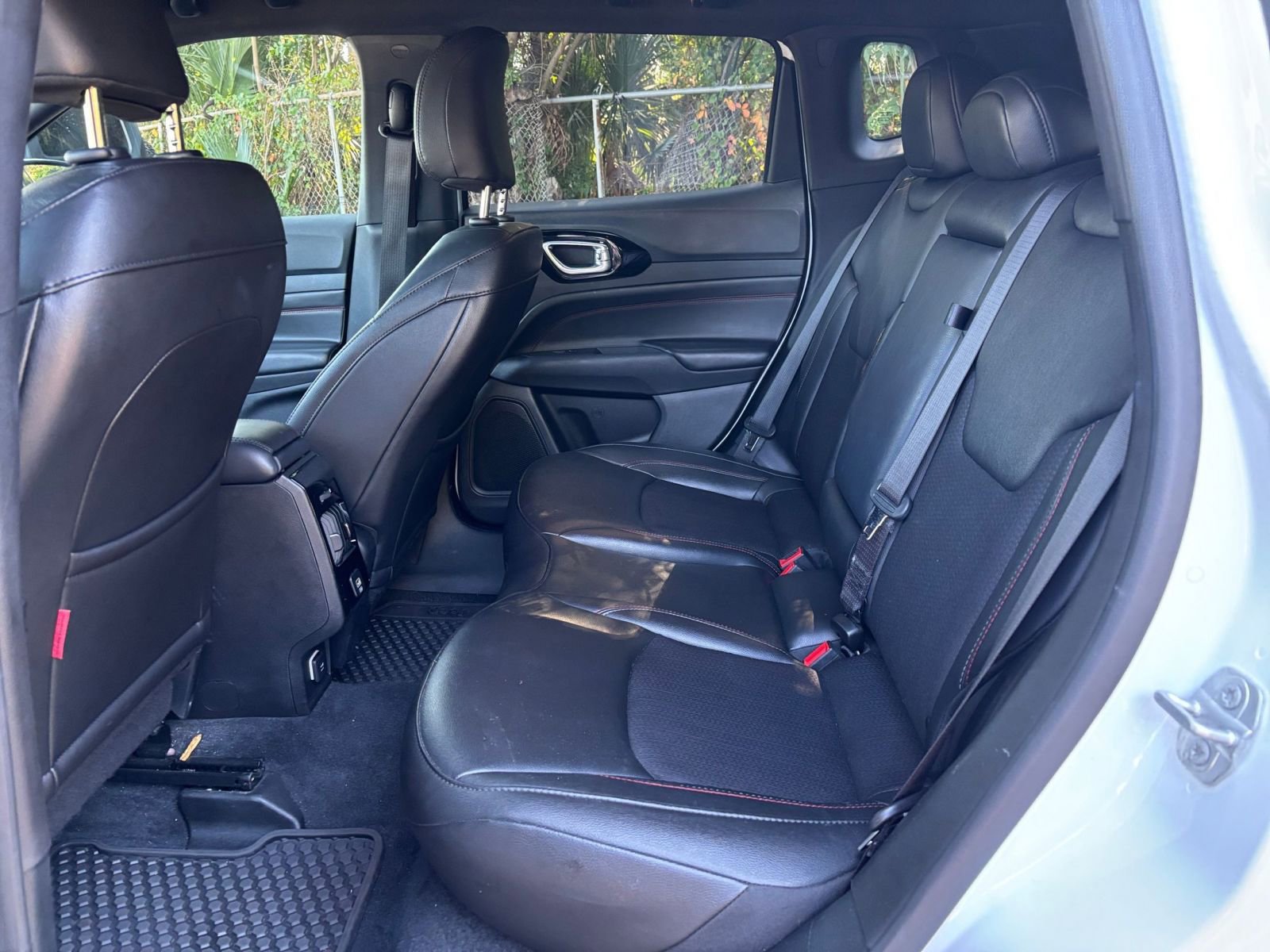 Thumbnail: 2025 Jeep Compass - 25