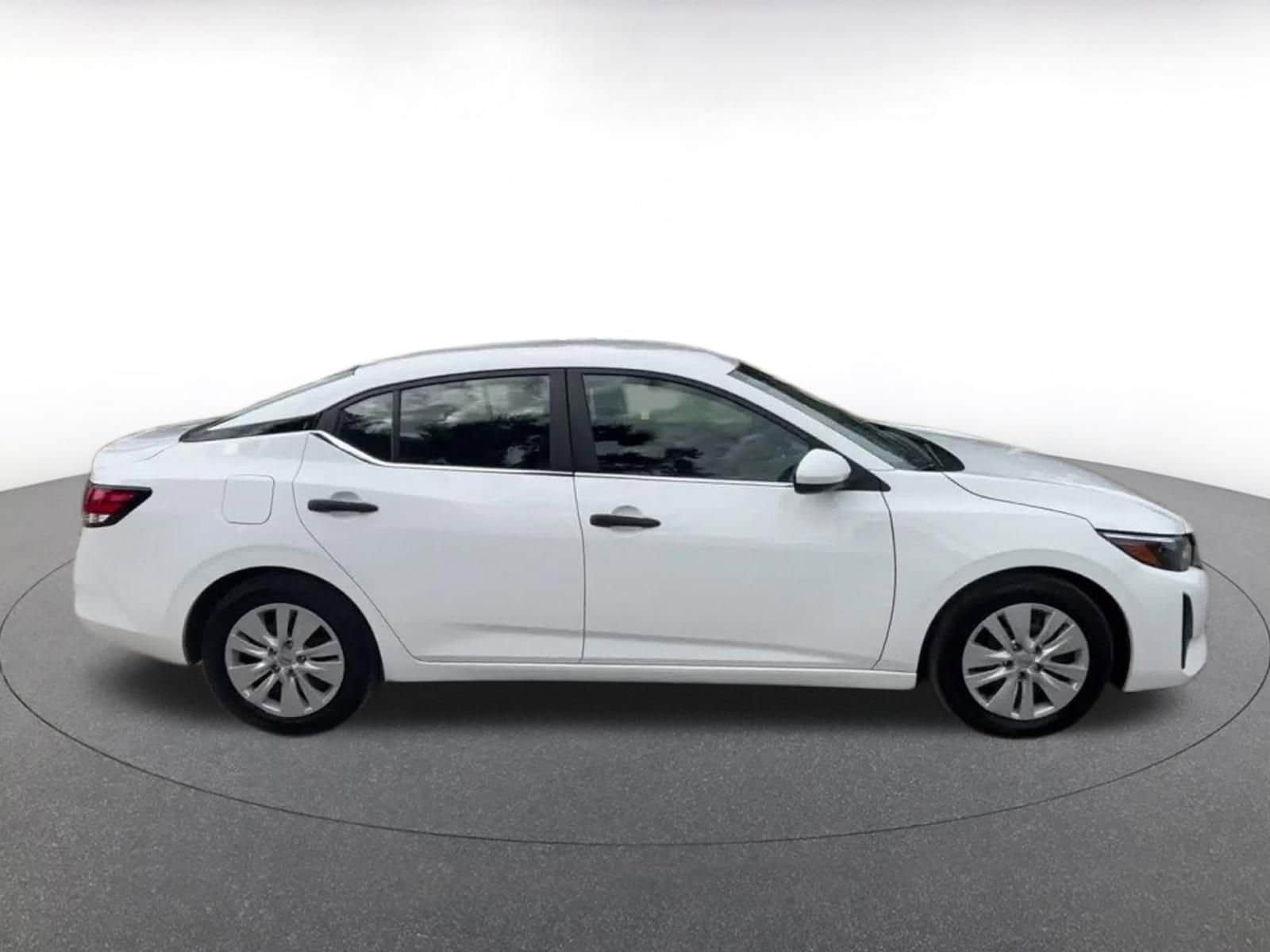 Thumbnail: 2025 Nissan Sentra - 16