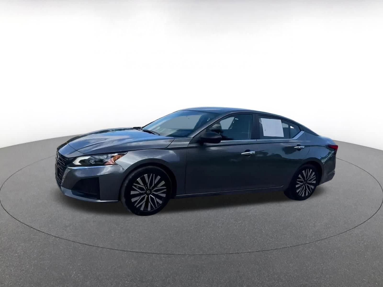 Thumbnail: 2024 Nissan Altima - 8