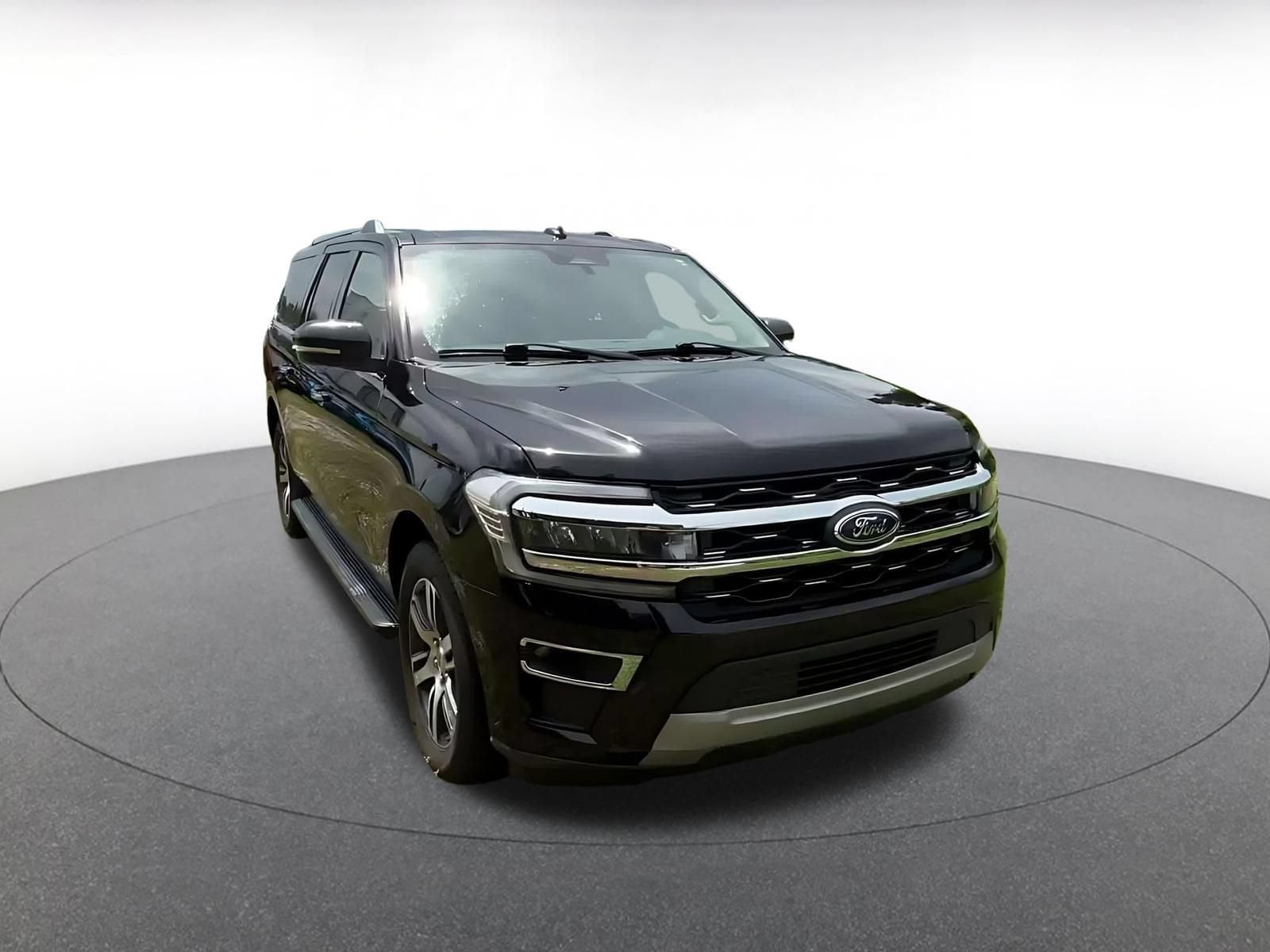 Thumbnail: 2024 Ford Expedition MAX - 3