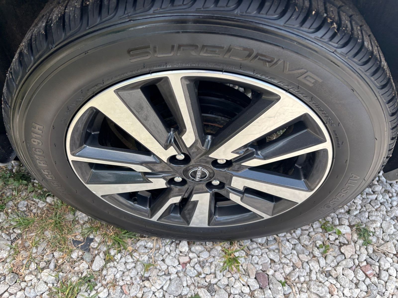 Thumbnail: 2025 Nissan Versa - 30