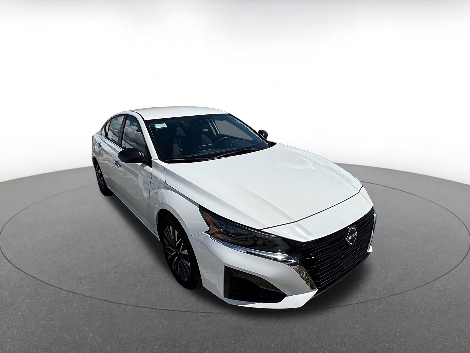 Thumbnail: 2025 Nissan Altima - 2