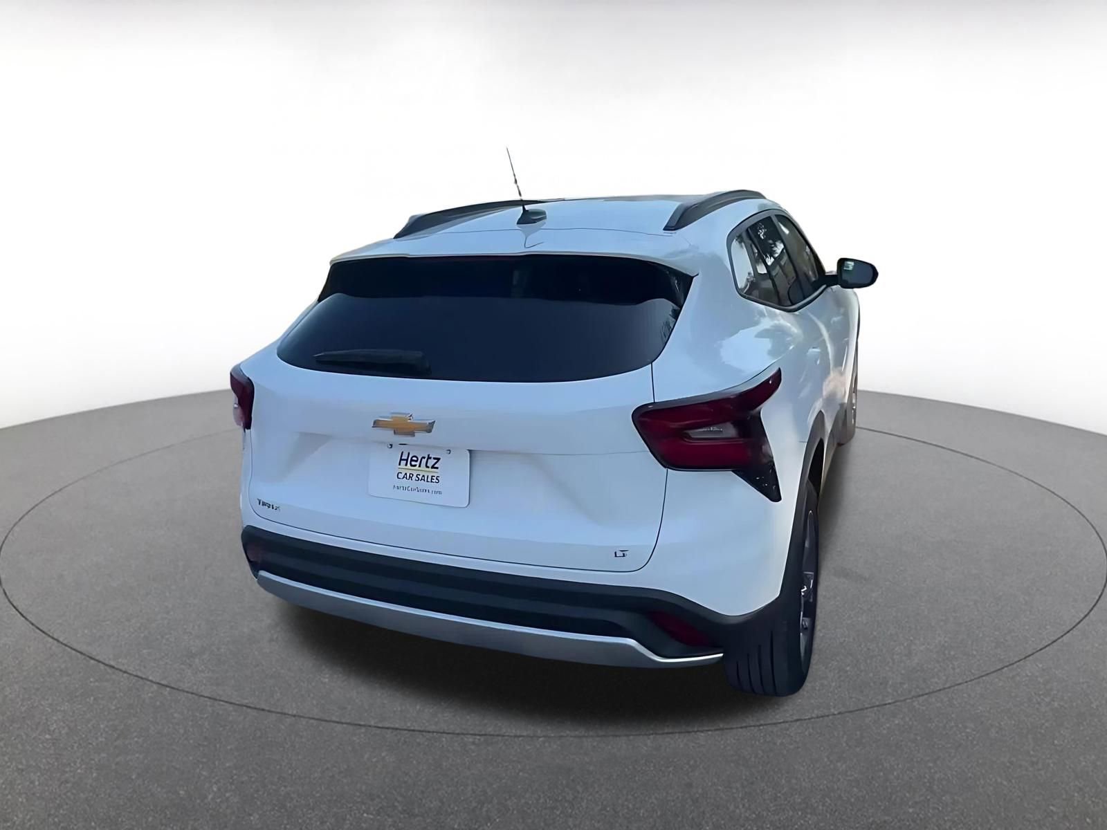 Thumbnail: 2025 Chevrolet Trax - 14
