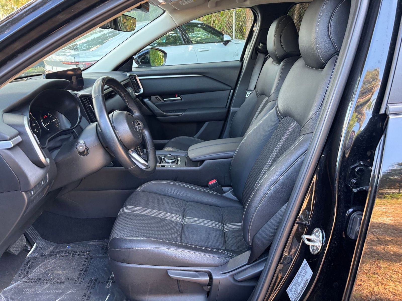 Thumbnail: 2025 Mazda CX-50 - 27