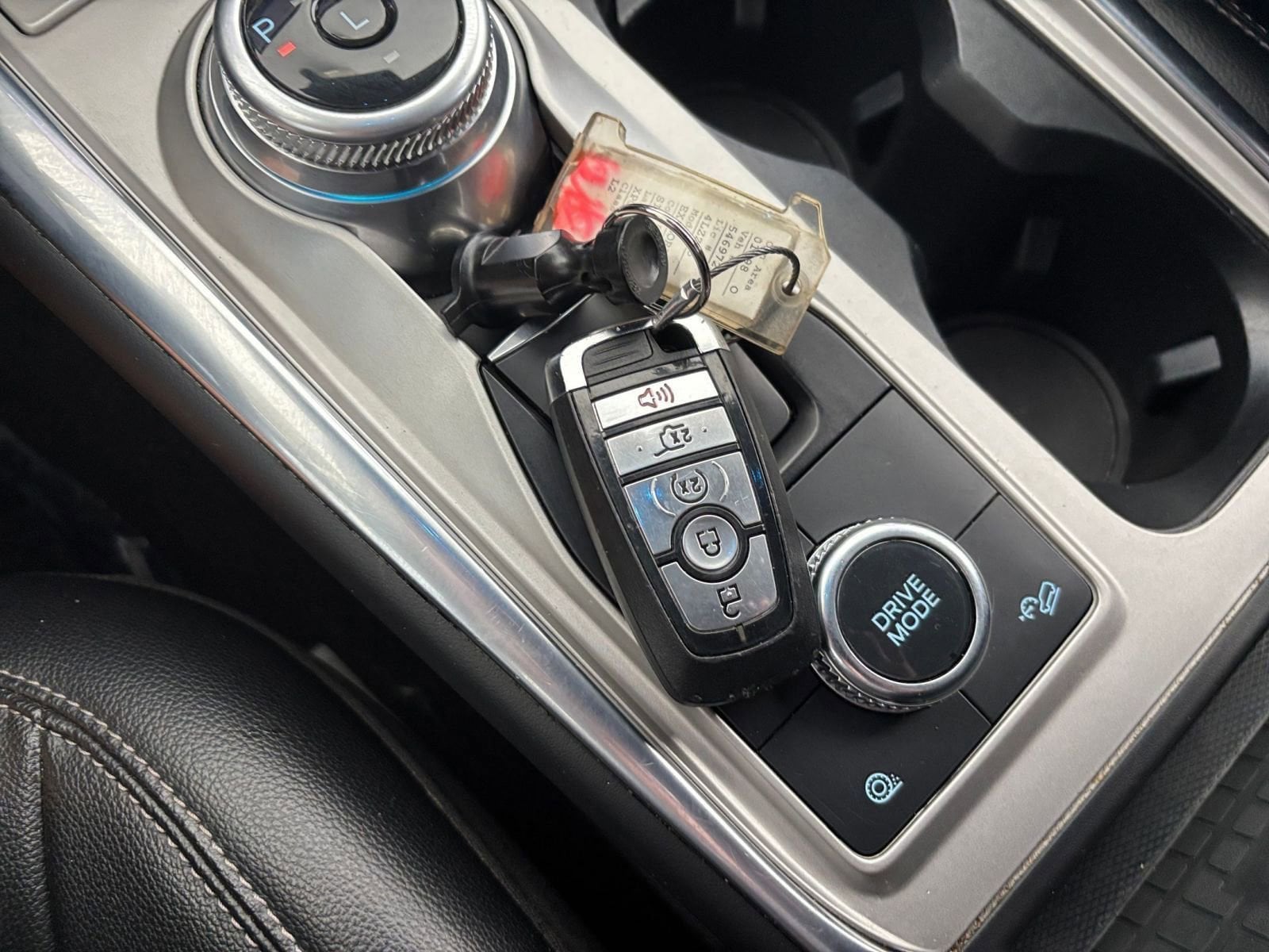 Thumbnail: 2023 Ford Explorer - 22