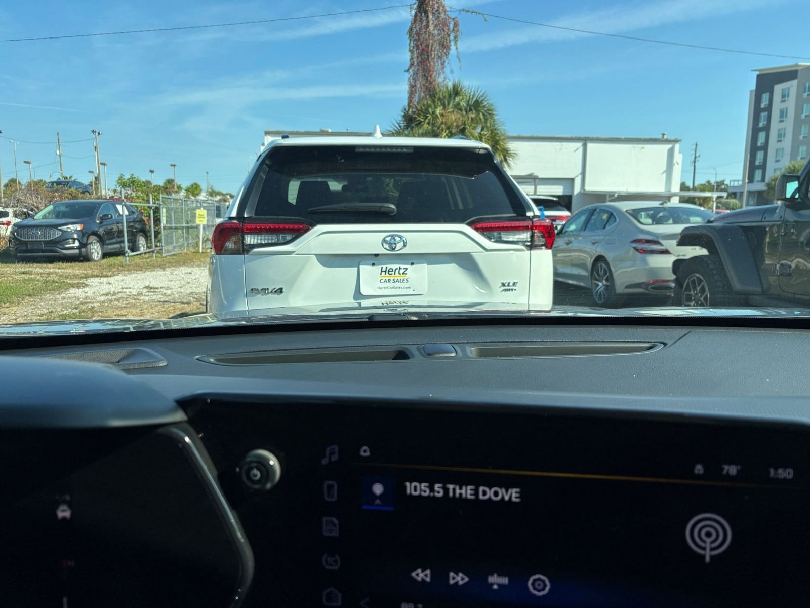 Thumbnail: 2025 Chevrolet Trax - 14