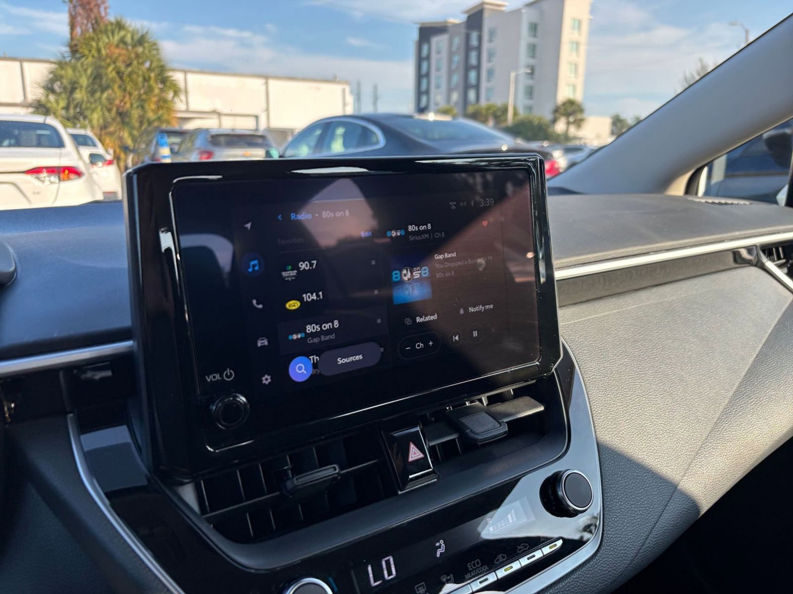 Thumbnail: 2025 Toyota Corolla - 22