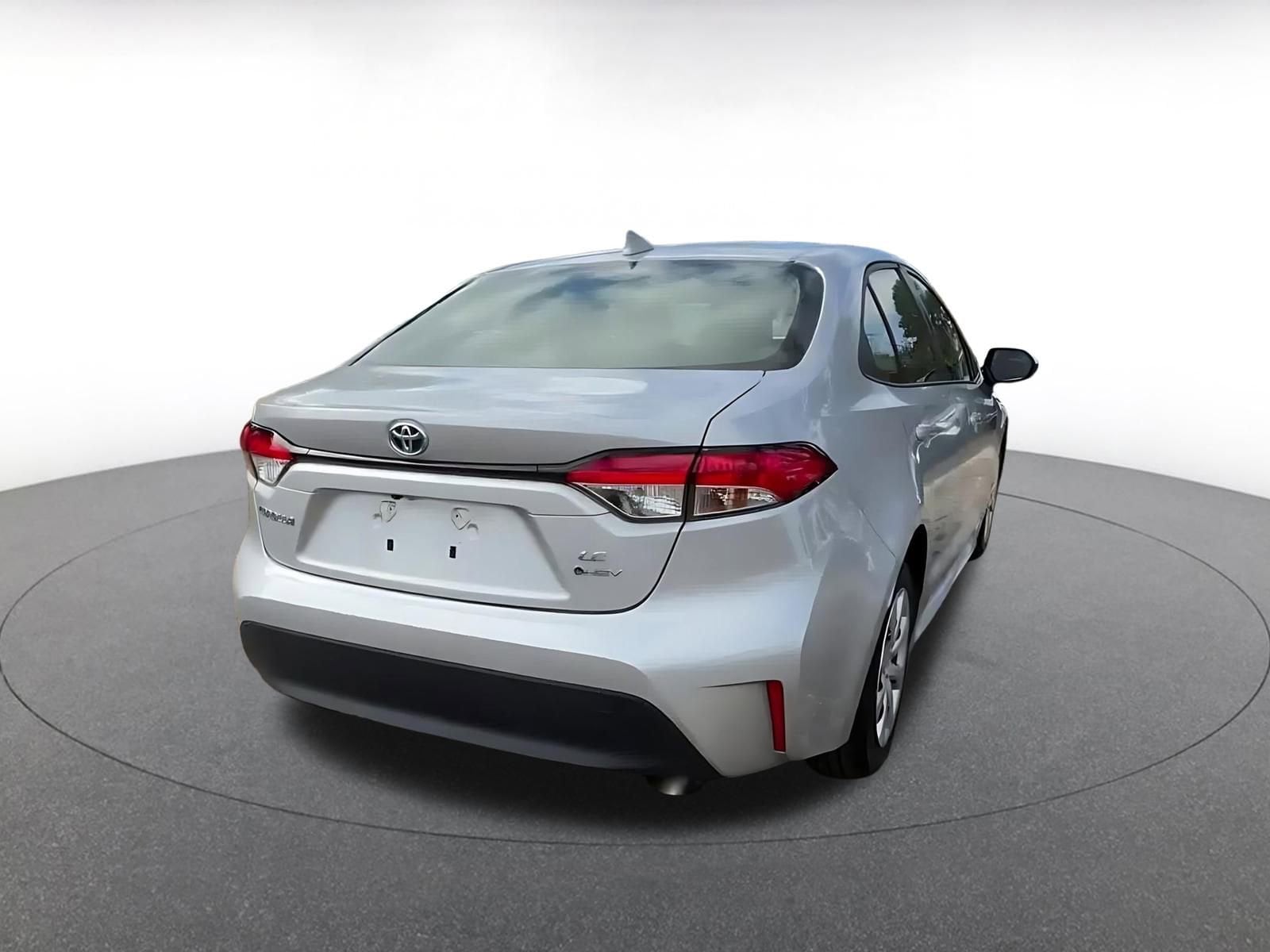 Thumbnail: 2025 Toyota Corolla - 15