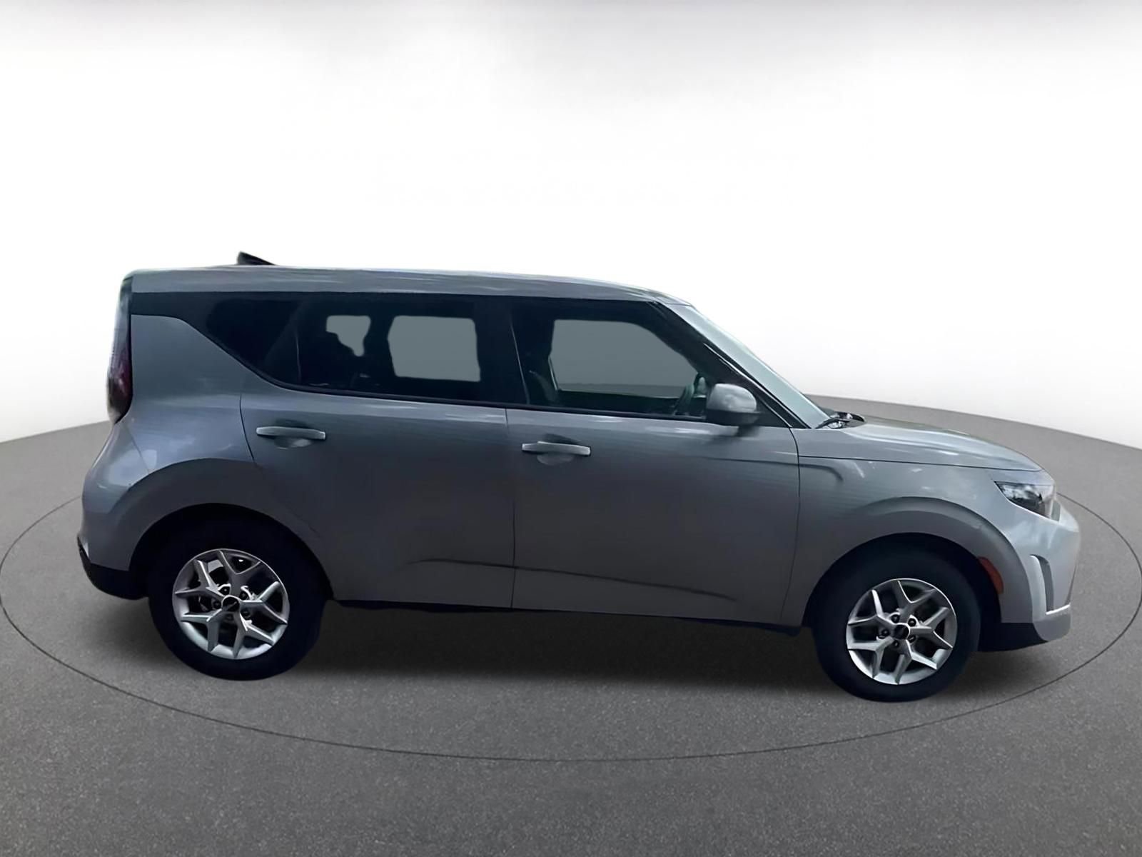 Thumbnail: 2025 Kia Soul - 16