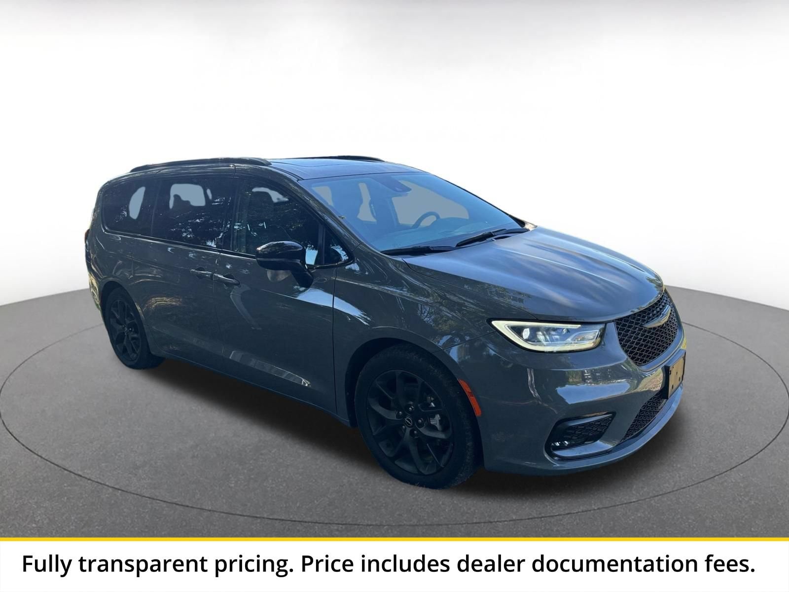 Thumbnail: 2025 Chrysler Pacifica - 1