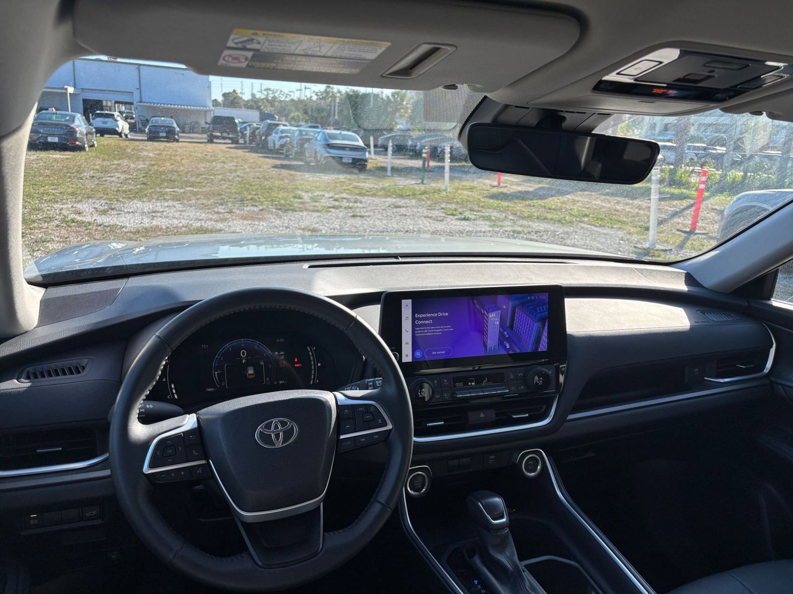 Thumbnail: 2025 Toyota Grand Highlander - 35