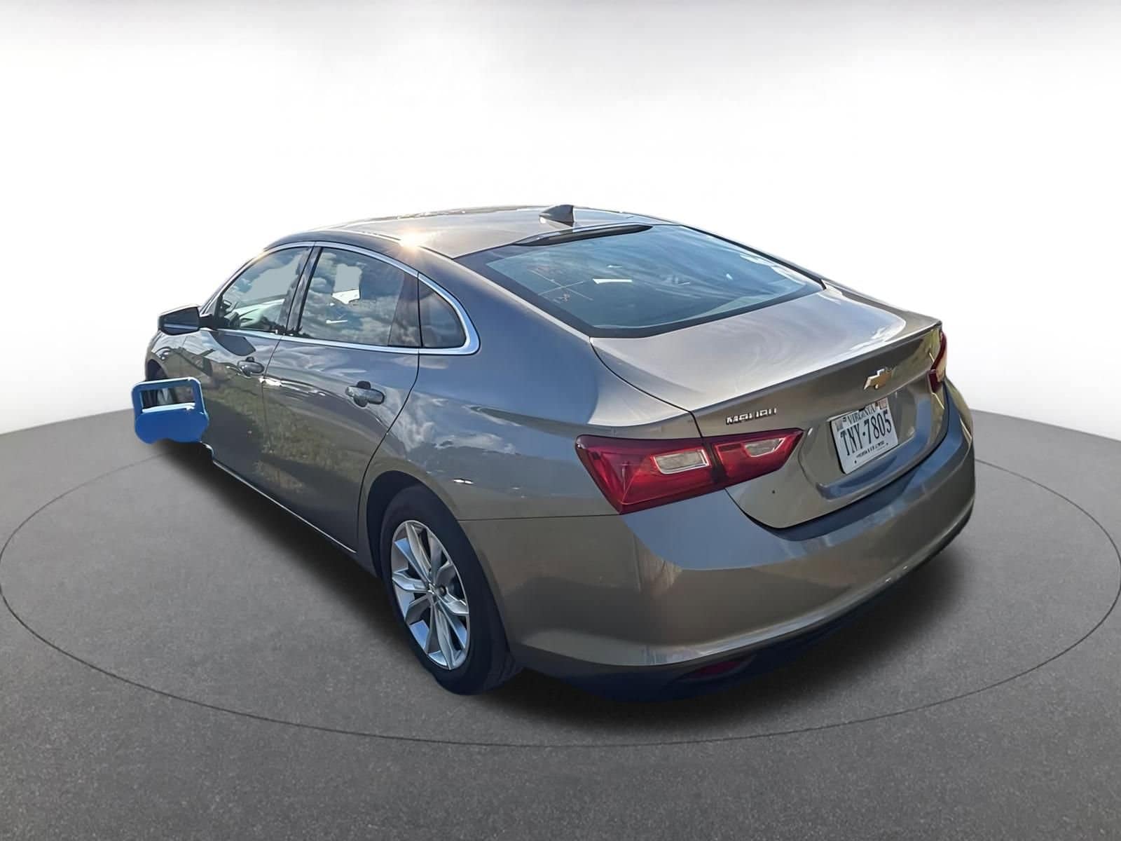 Thumbnail: 2023 Chevrolet Malibu - 6