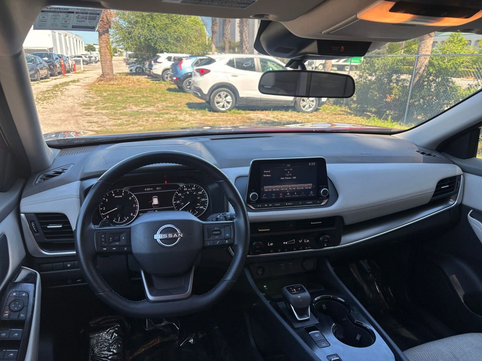 Thumbnail: 2025 Nissan Rogue - 35