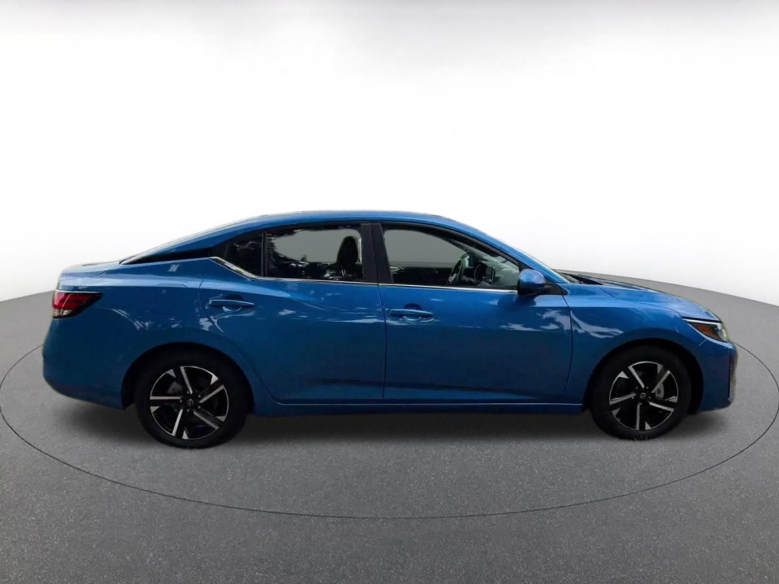 Thumbnail: 2025 Nissan Sentra - 15