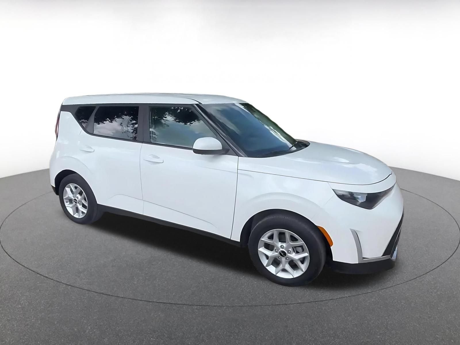 Thumbnail: 2025 Kia Soul - 2