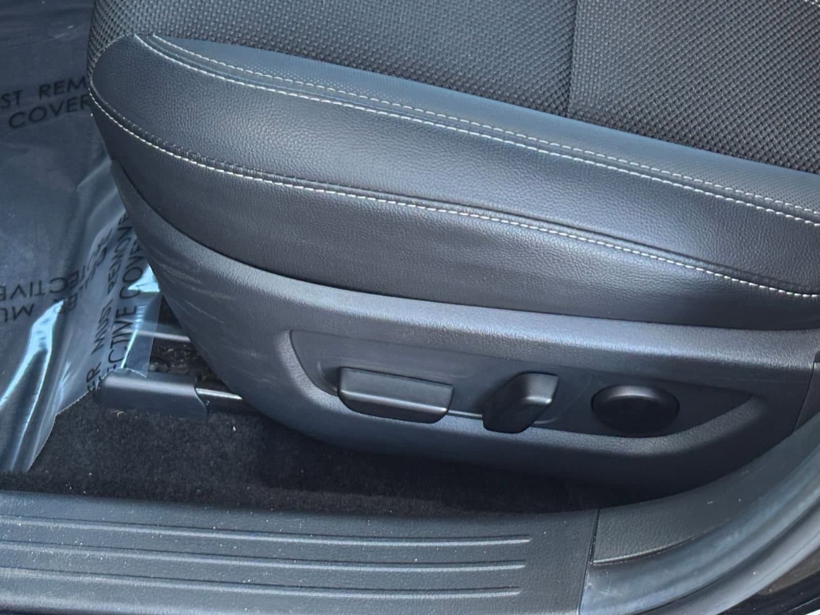 Thumbnail: 2025 Mazda CX-50 - 23