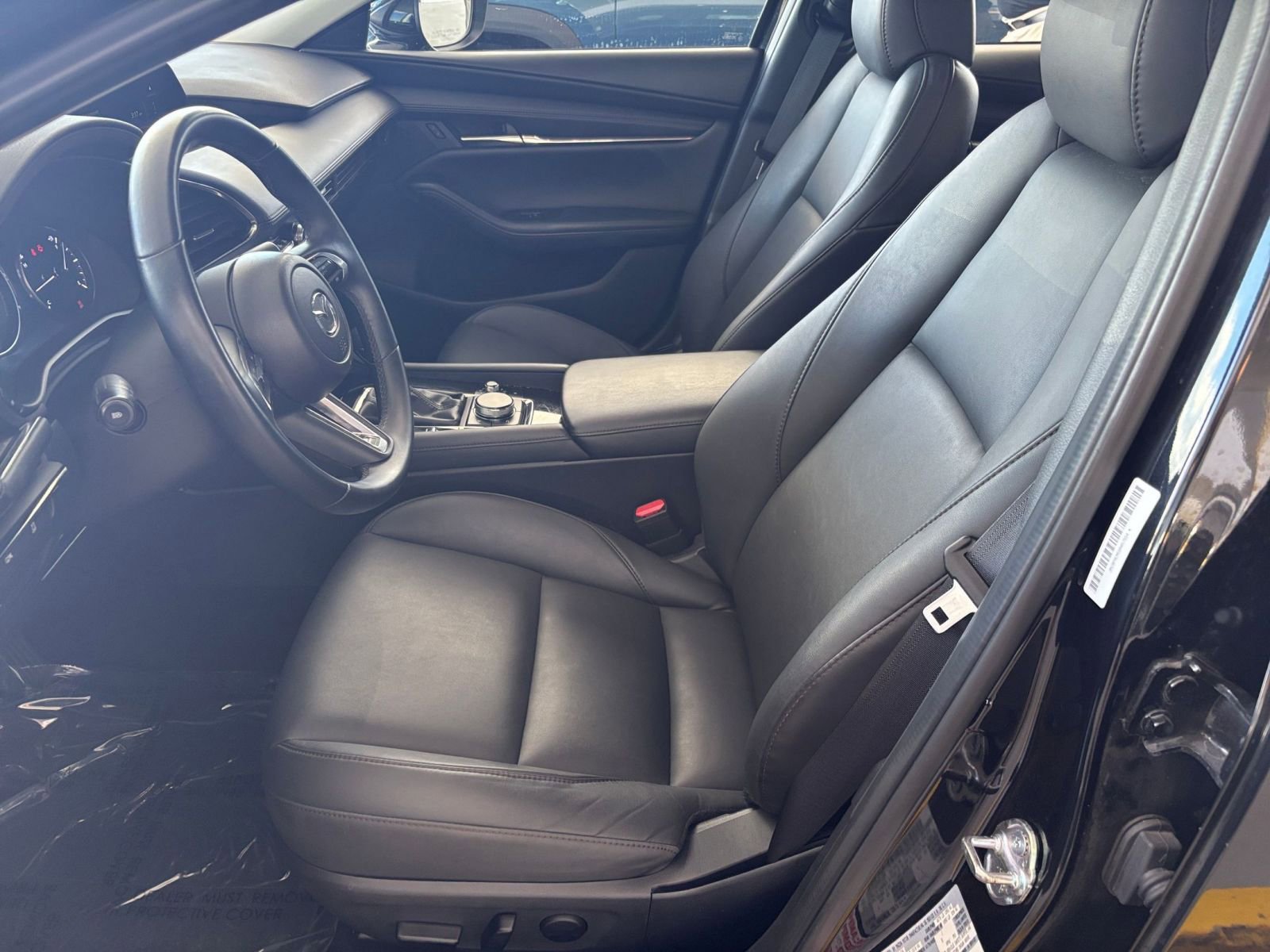 Thumbnail: 2025 Mazda Mazda3 - 25