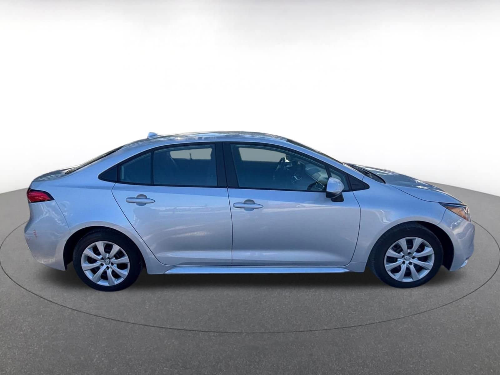 Thumbnail: 2025 Toyota Corolla - 8