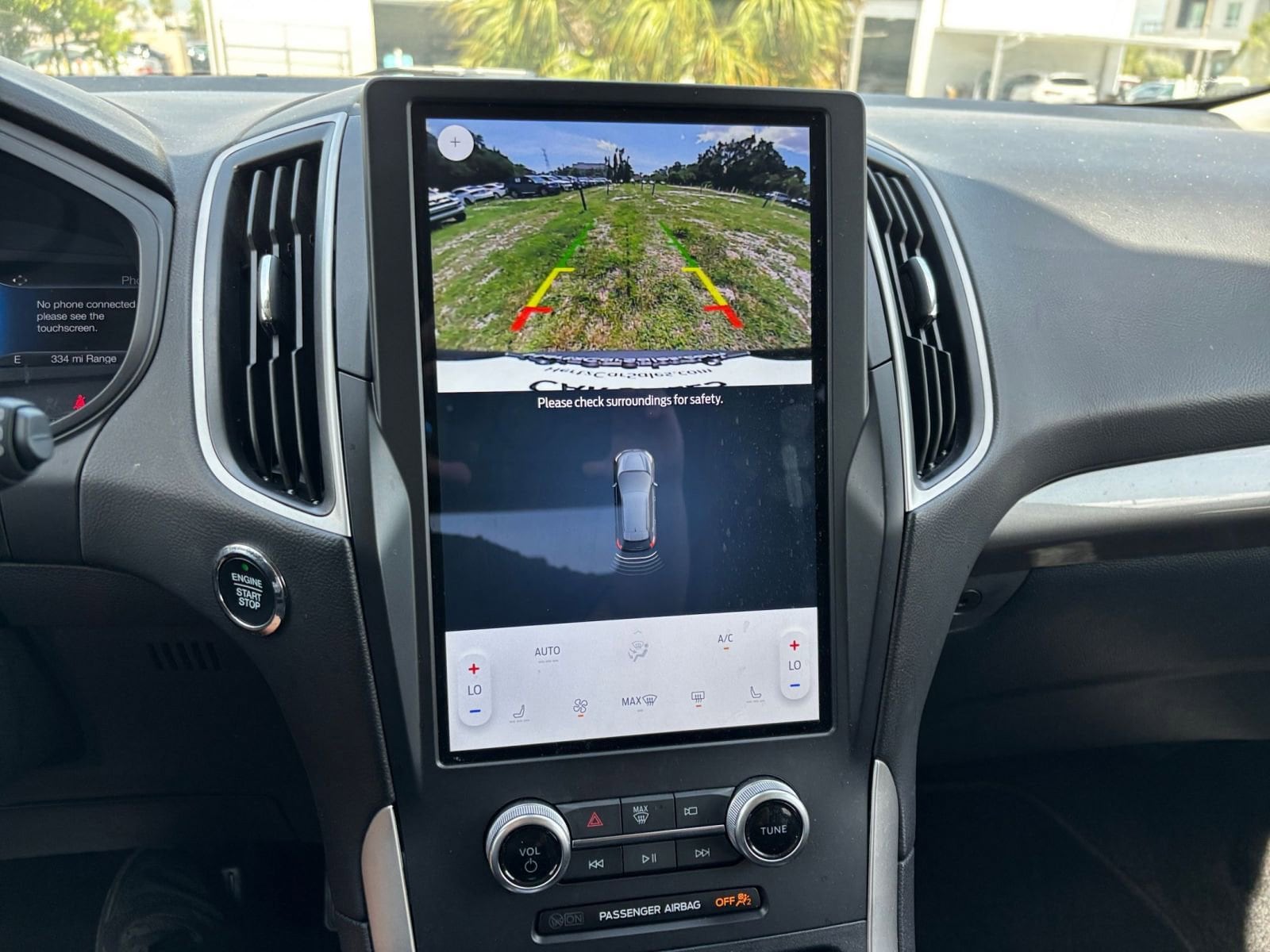 Thumbnail: 2024 Ford Edge - 17