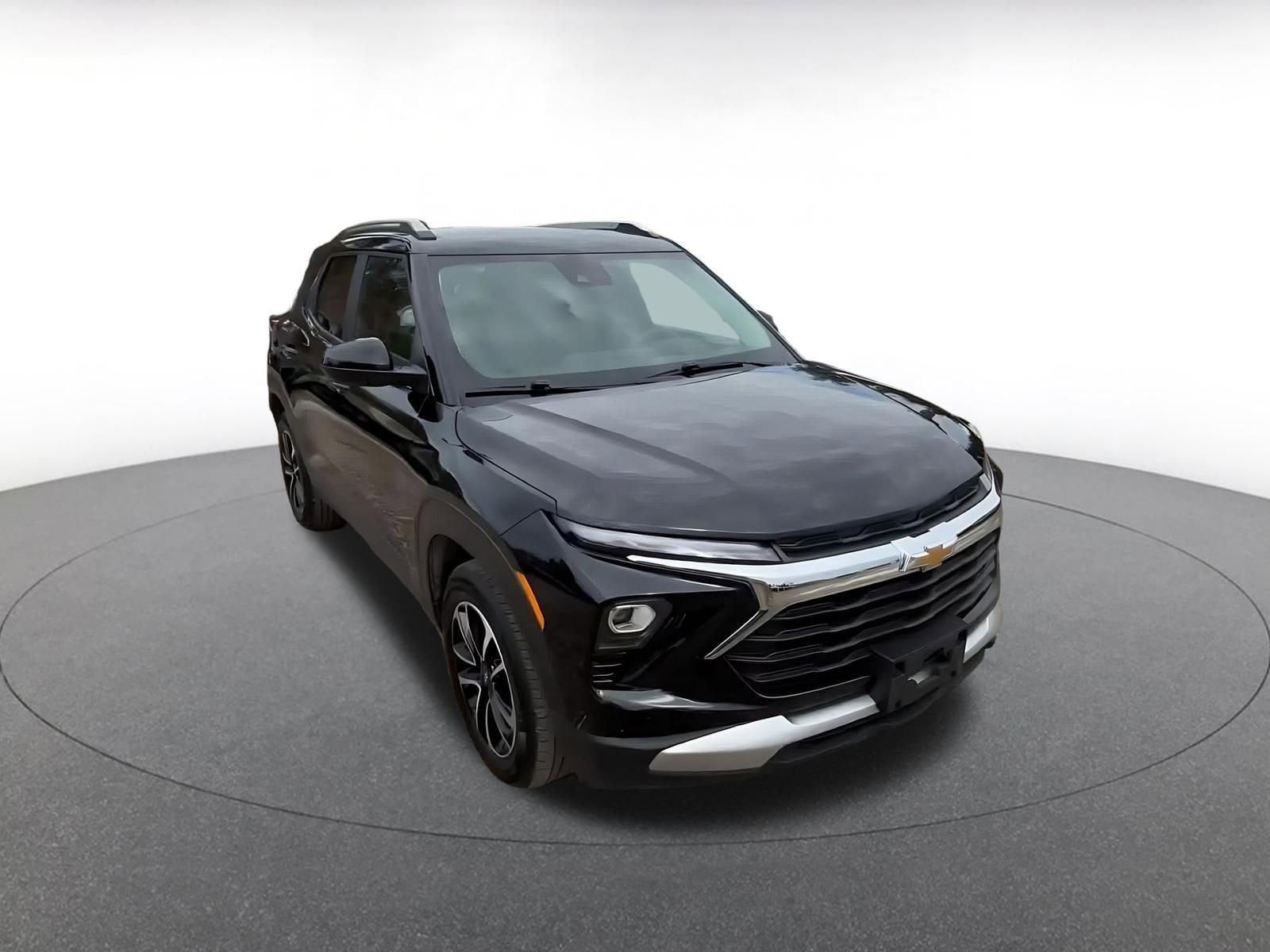 Thumbnail: 2025 Chevrolet TrailBlazer - 3