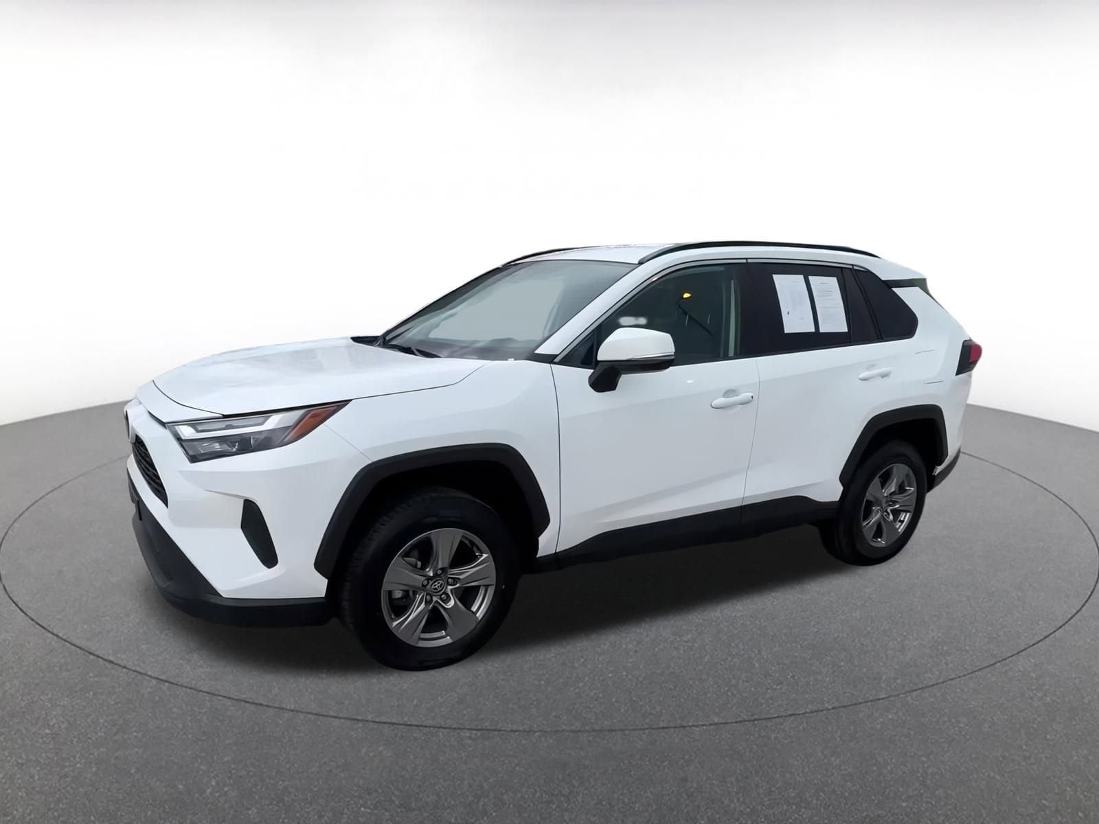 Thumbnail: 2024 Toyota RAV4 - 8