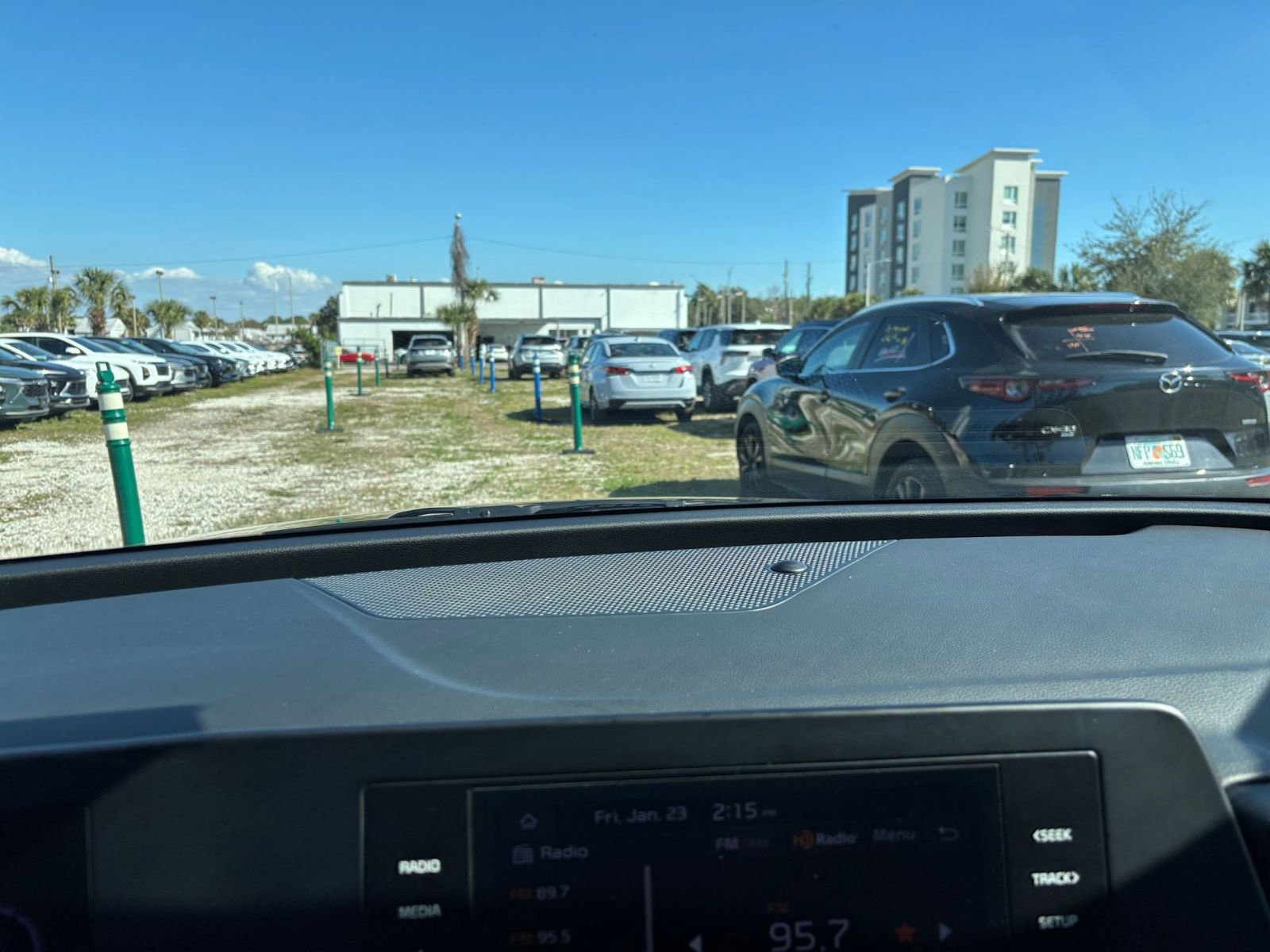 Thumbnail: 2025 Kia Sportage - 17