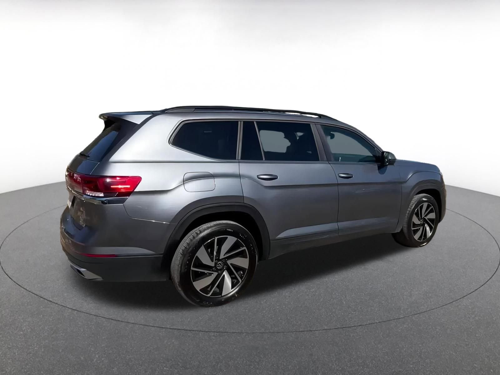 Thumbnail: 2025 Volkswagen Atlas - 14