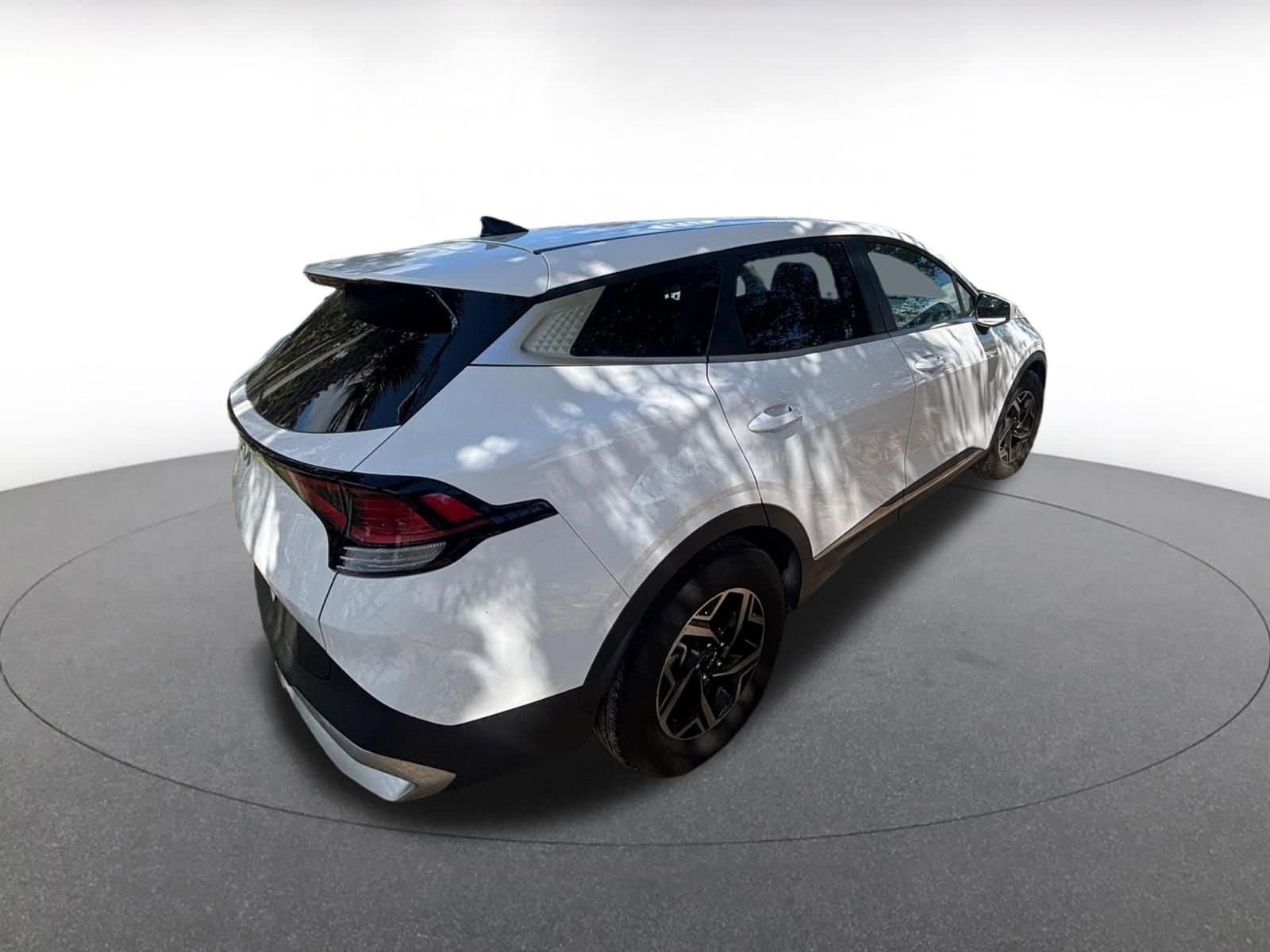 Thumbnail: 2025 Kia Sportage - 6