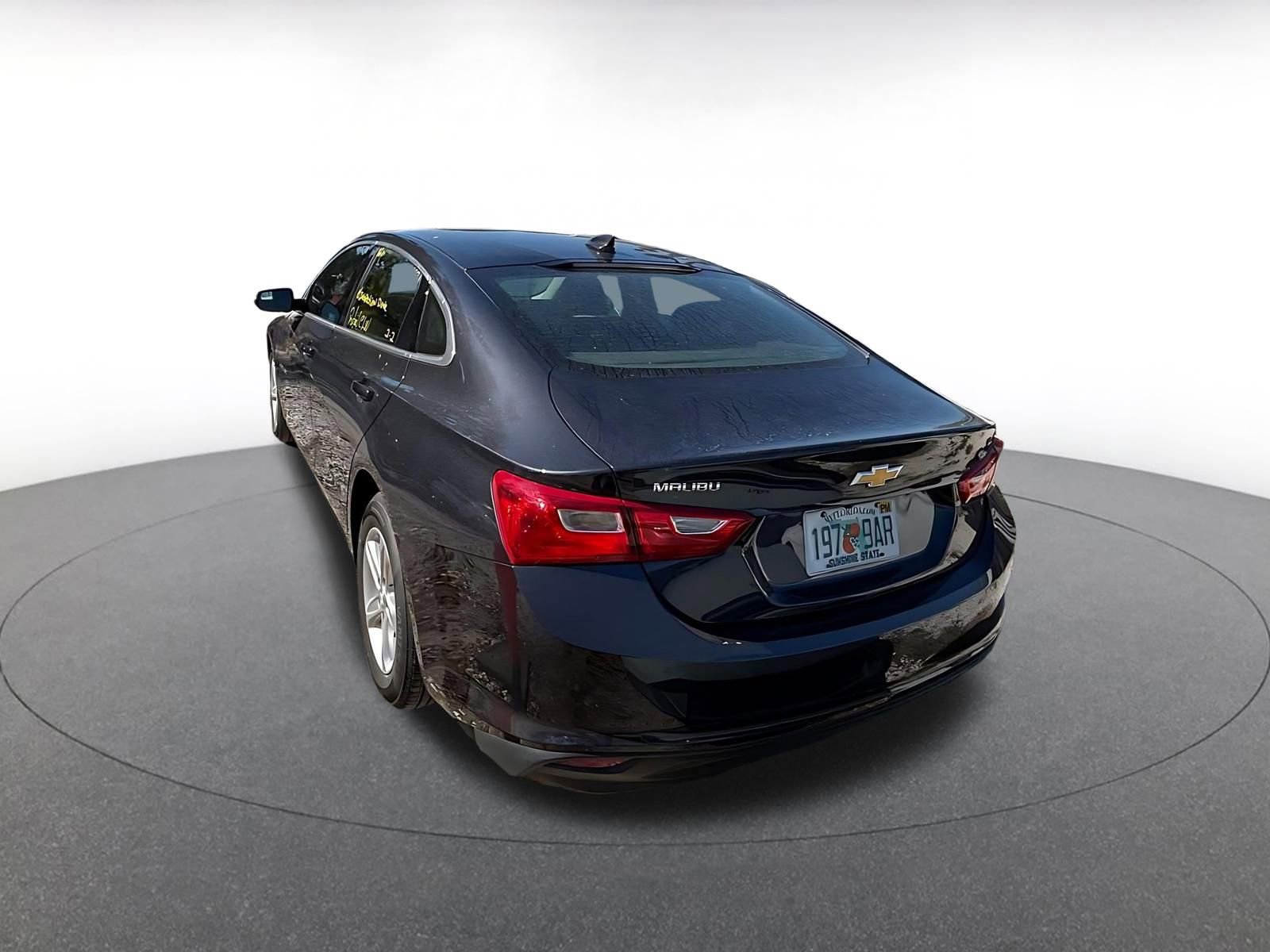 Thumbnail: 2023 Chevrolet Malibu - 5