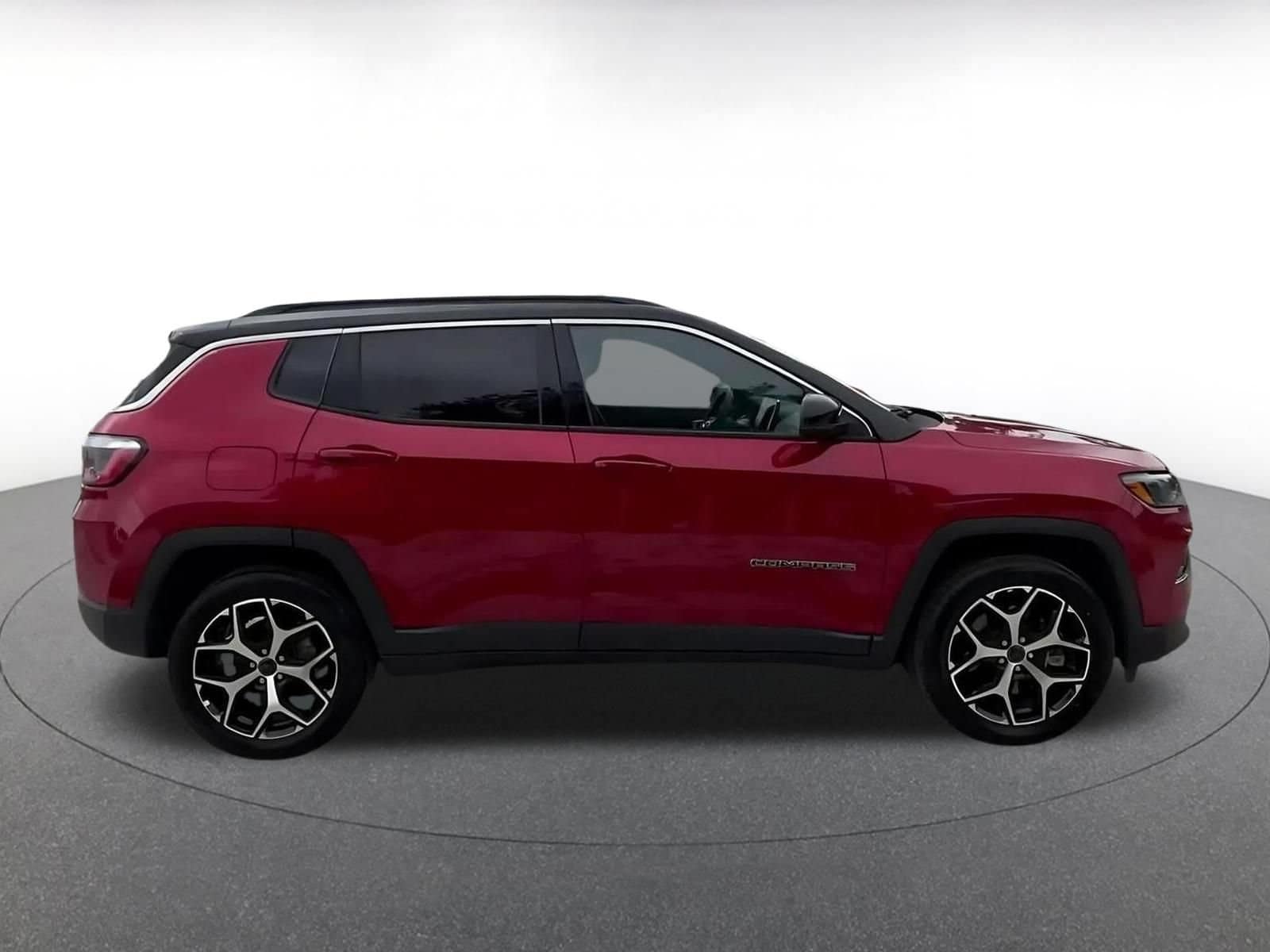 Thumbnail: 2025 Jeep Compass - 16