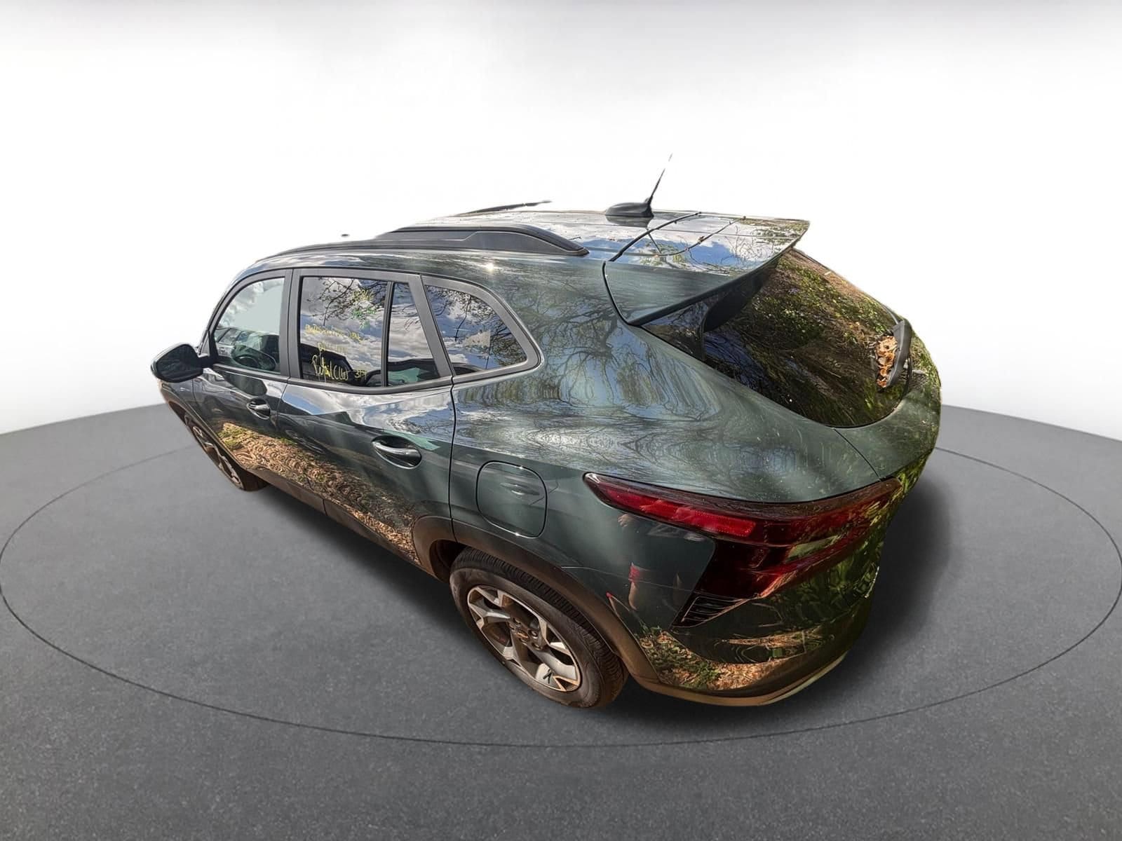 Thumbnail: 2025 Chevrolet Trax - 6