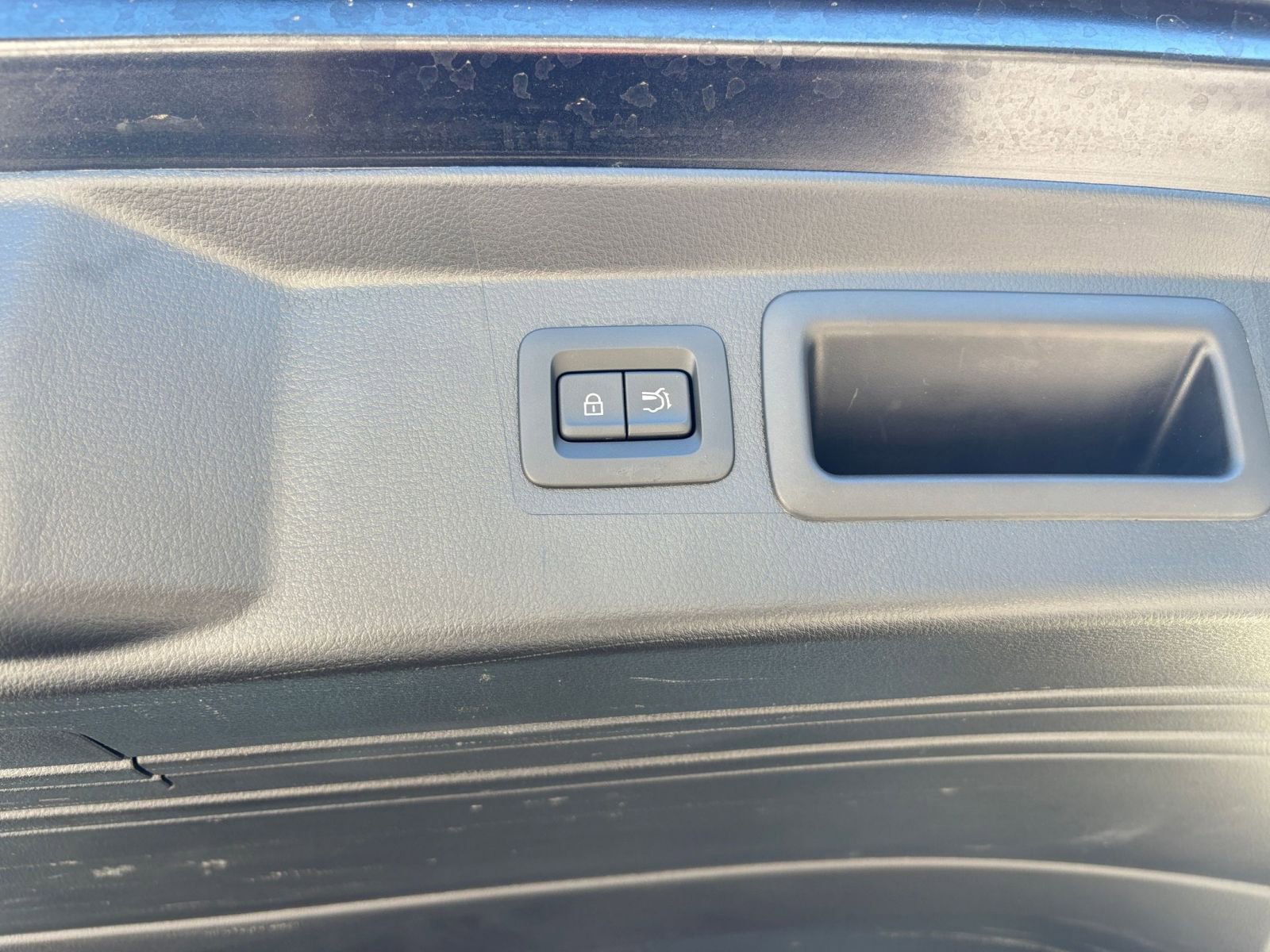 Thumbnail: 2025 Mazda CX-50 - 24