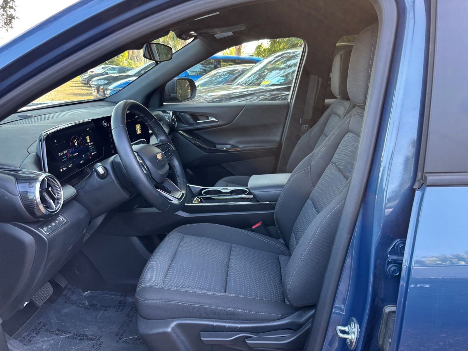 Thumbnail: 2025 Chevrolet Equinox - 27