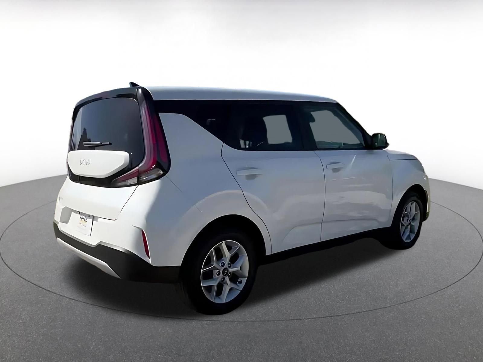 Thumbnail: 2025 Kia Soul - 15