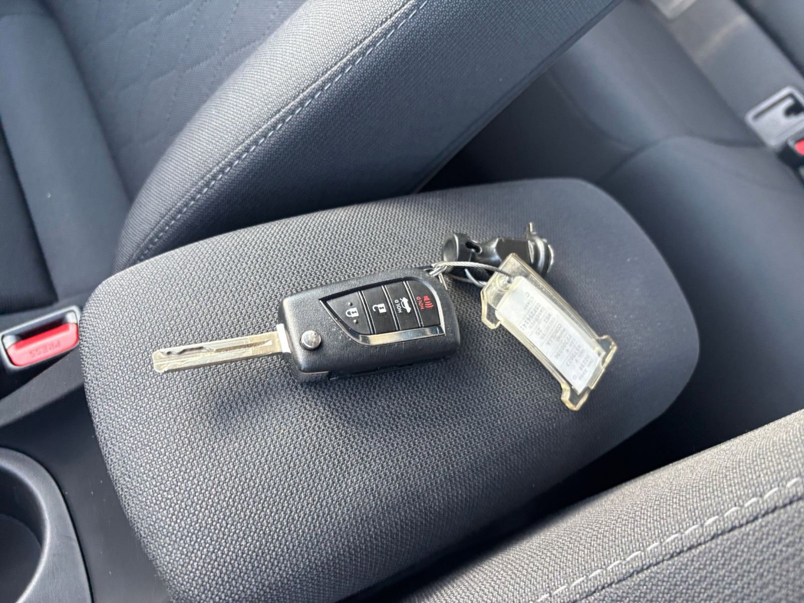 Thumbnail: 2025 Toyota Corolla - 24