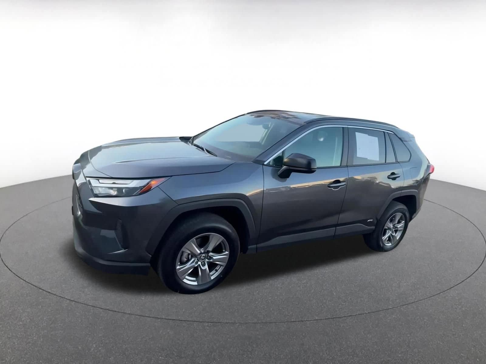 Thumbnail: 2025 Toyota RAV4 - 8