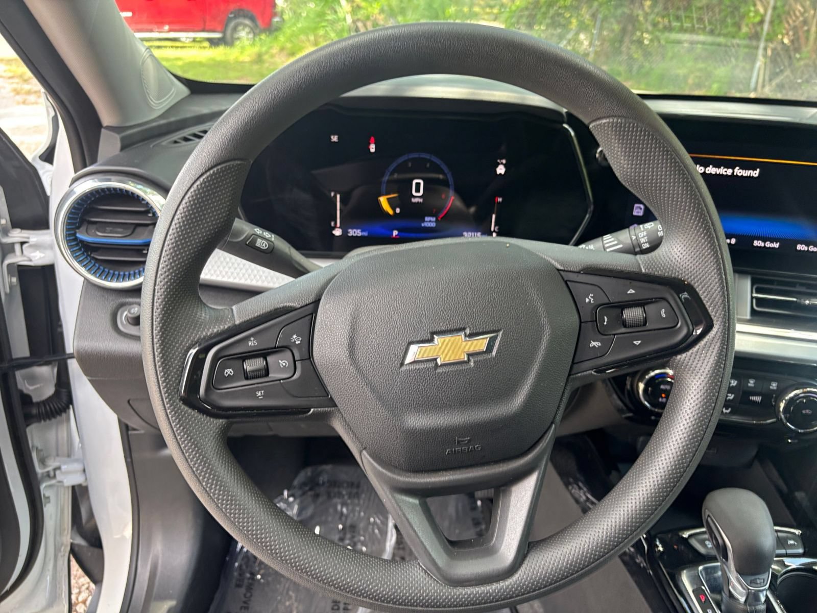 Thumbnail: 2025 Chevrolet Trax - 26