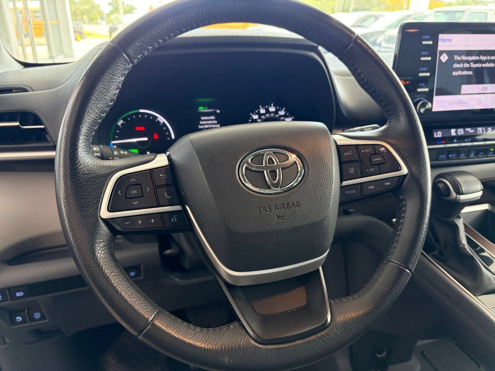 Thumbnail: 2024 Toyota Sienna - 28