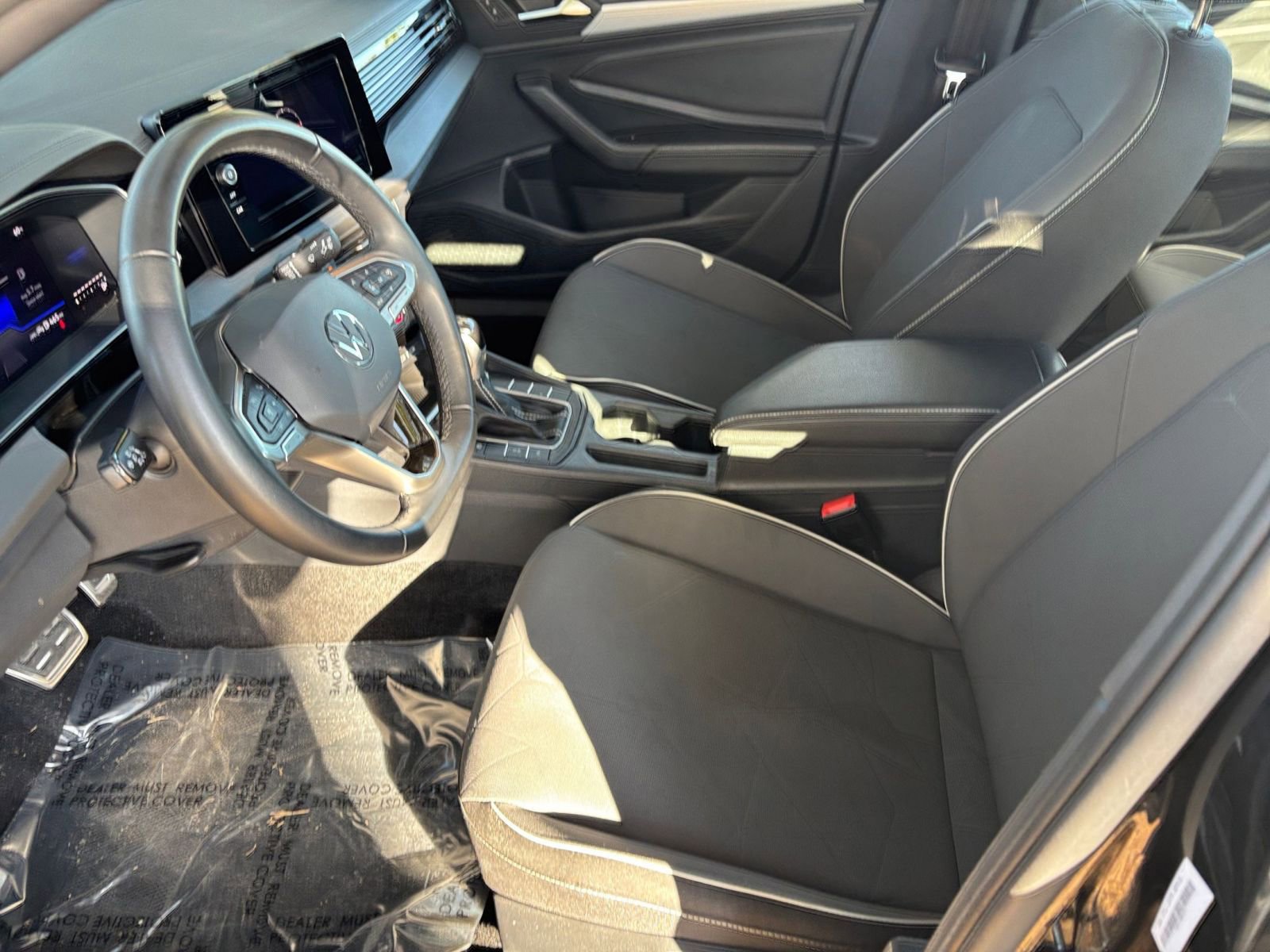 Thumbnail: 2025 Volkswagen Jetta - 27