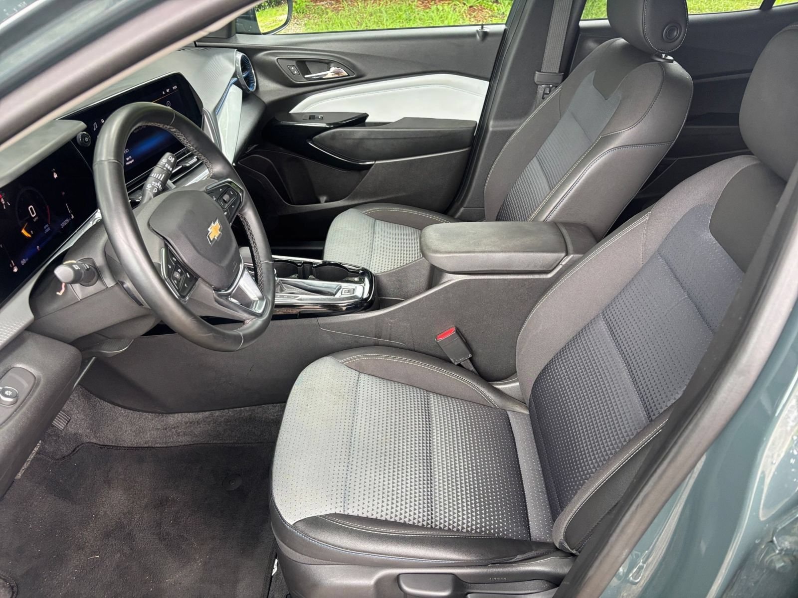 Thumbnail: 2025 Chevrolet Trax - 28