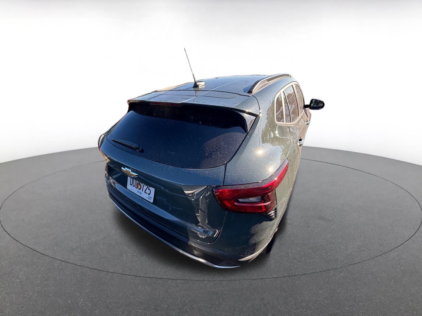 Thumbnail: 2025 Chevrolet Trax - 10