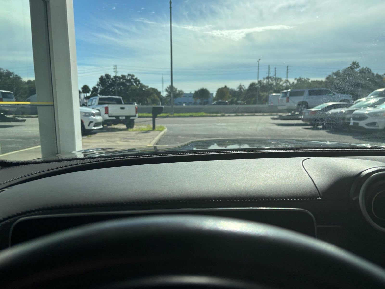 Thumbnail: 2023 Mercedes-Benz GLC - 34