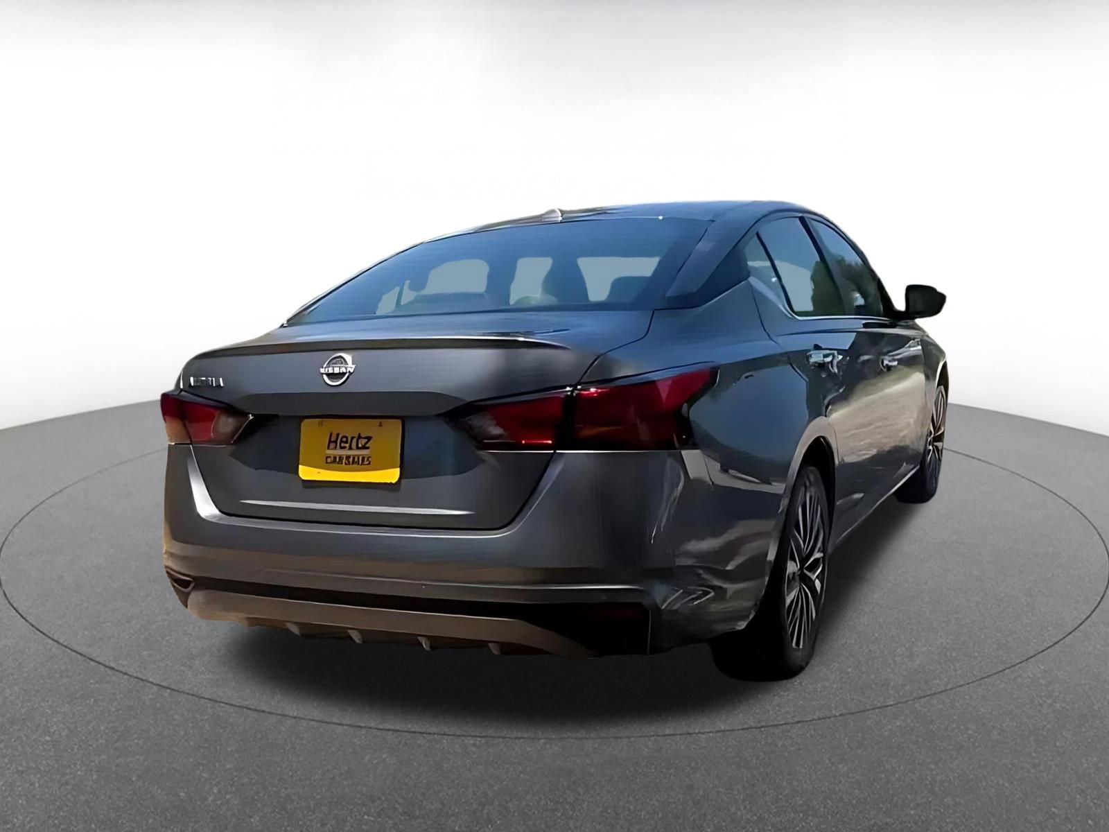 Thumbnail: 2025 Nissan Altima - 12