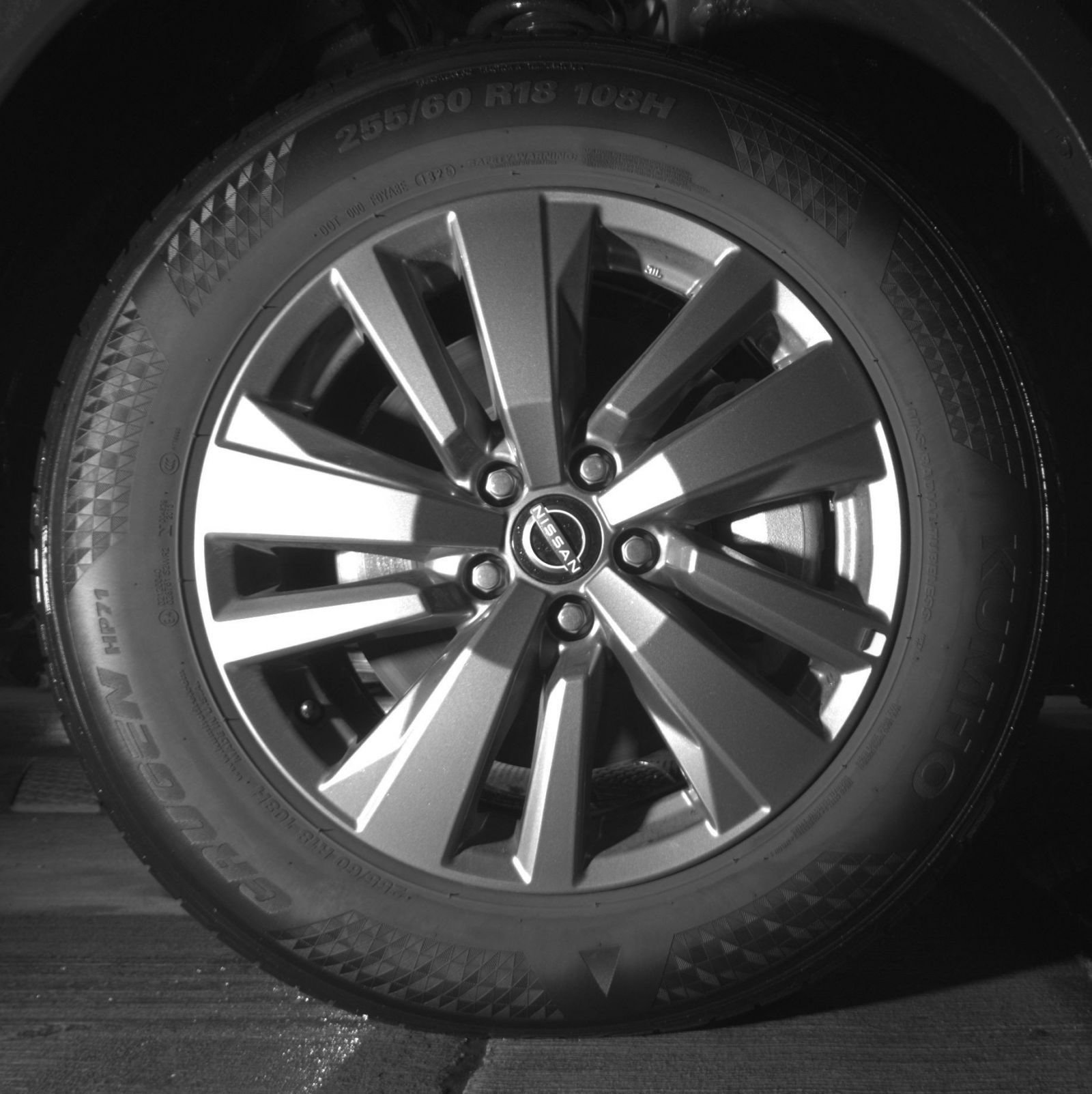Thumbnail: 2025 Nissan Pathfinder - 16