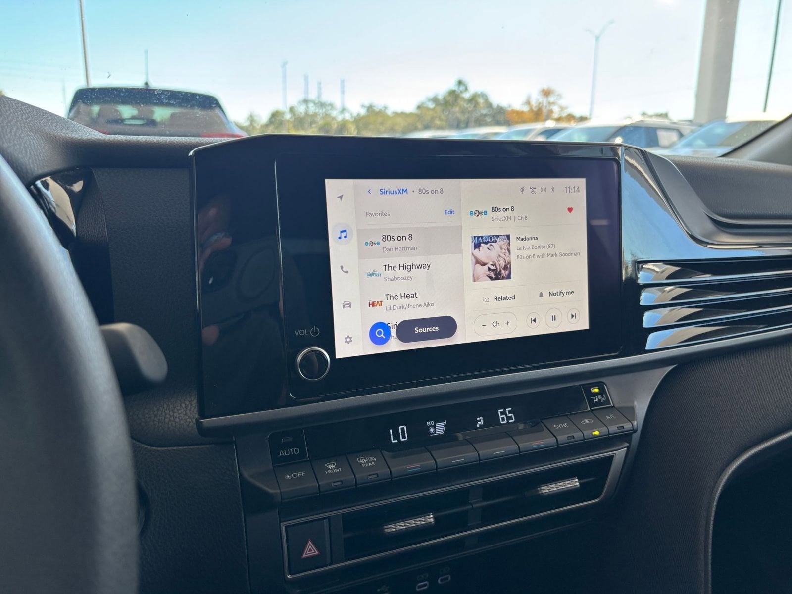 Thumbnail: 2025 Toyota Camry - 21