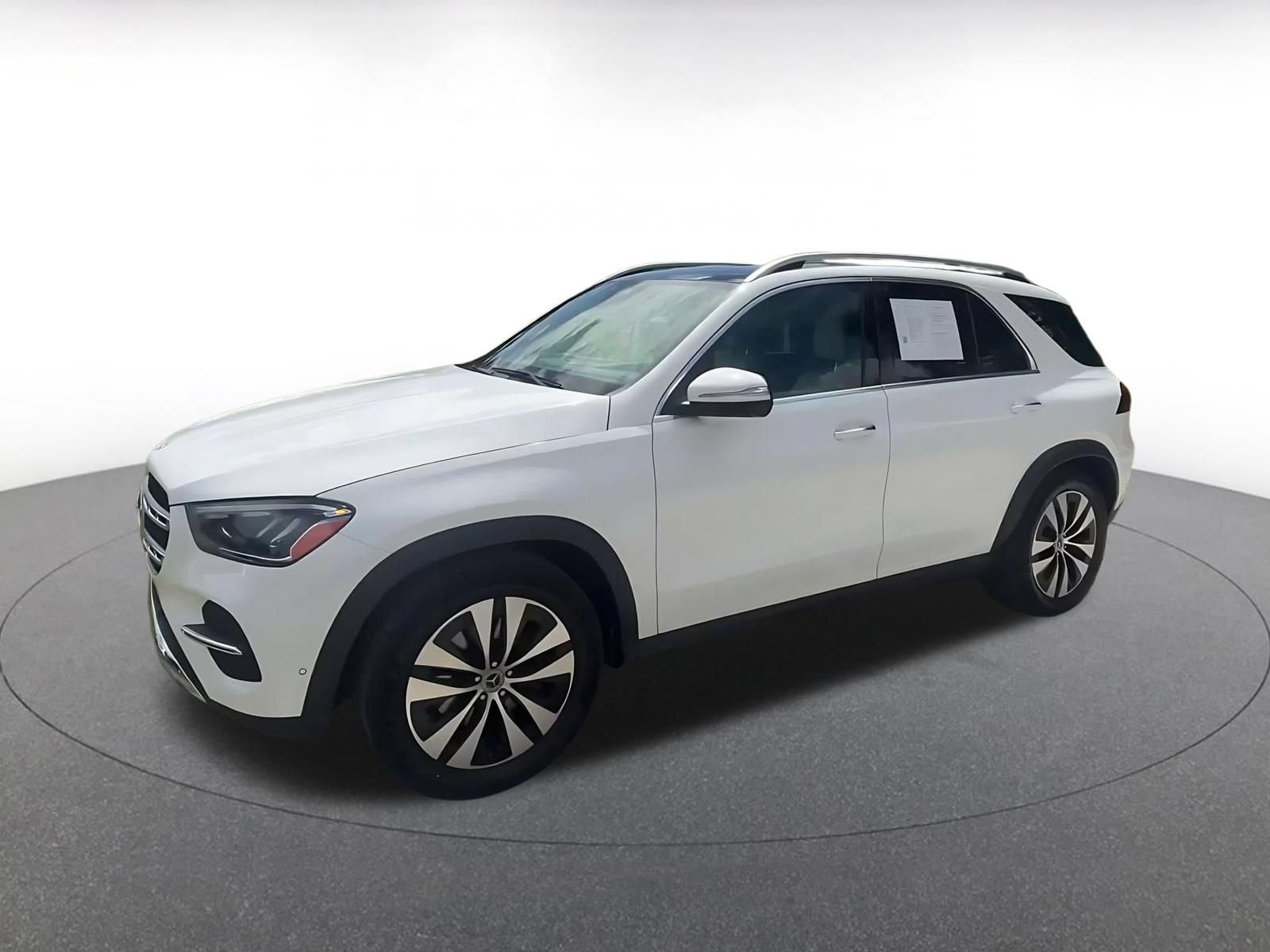 Thumbnail: 2026 Mercedes-Benz GLE - 7