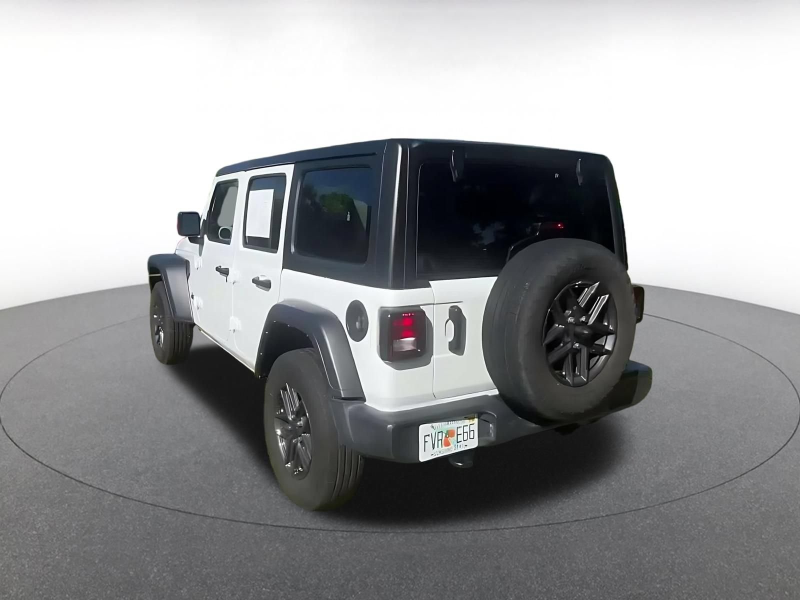 Thumbnail: 2025 Jeep Wrangler - 12