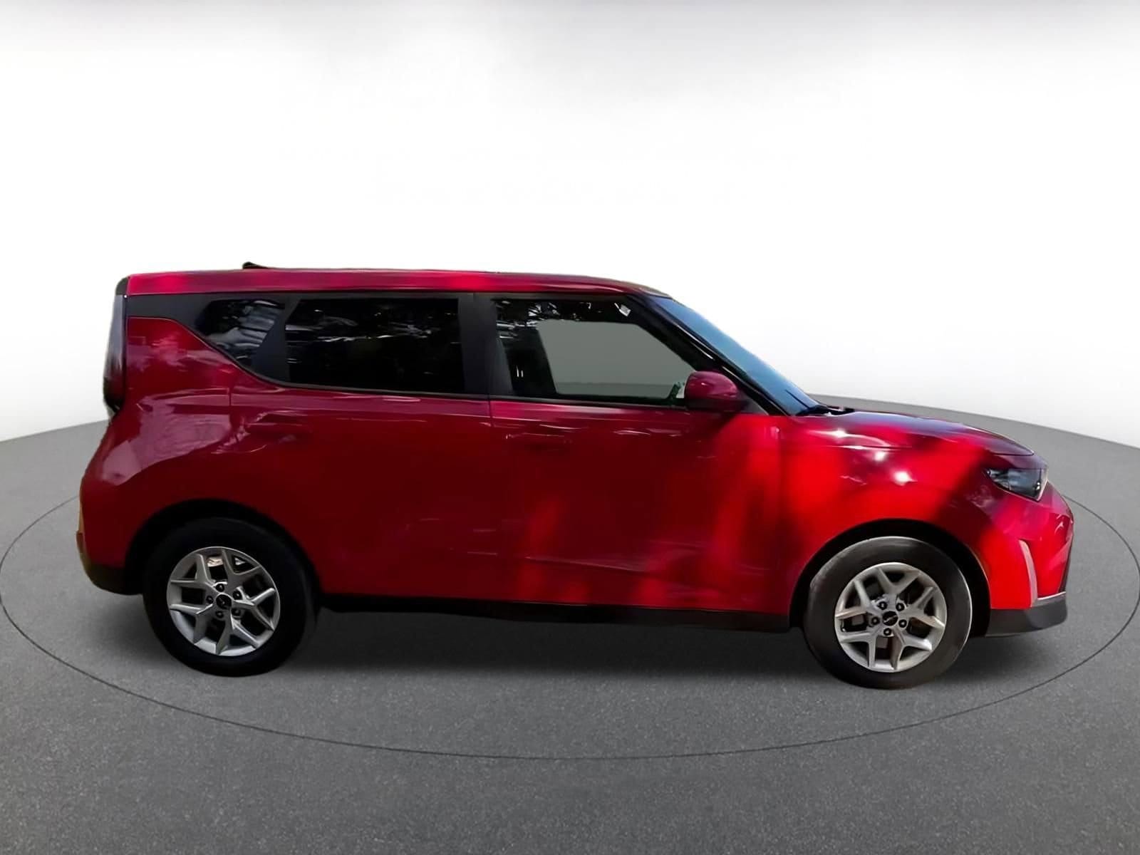 Thumbnail: 2025 Kia Soul - 4