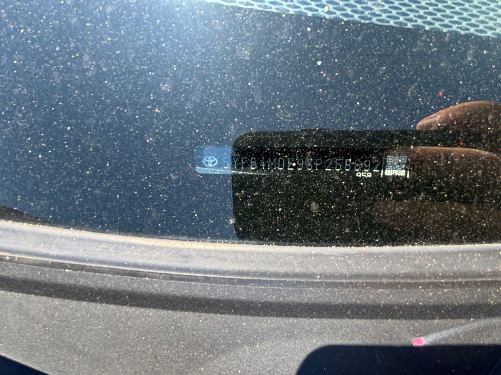 Thumbnail: 2025 Toyota Corolla - 10