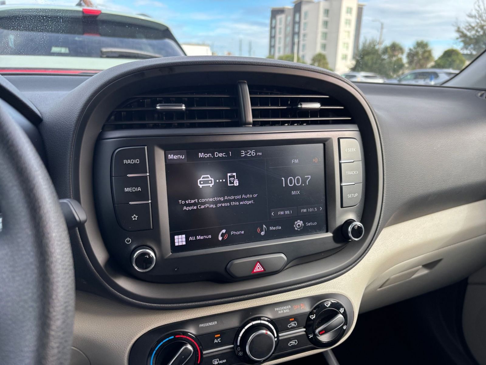 Thumbnail: 2025 Kia Soul - 22